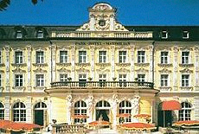 Eurostars Park Hotel Maximilian Regensburg Buitenkant foto